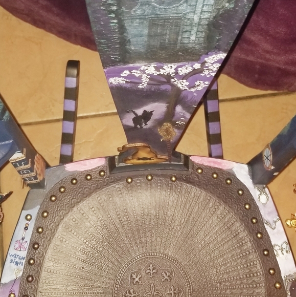 **Custom Rocker** - Picture 7 of 16